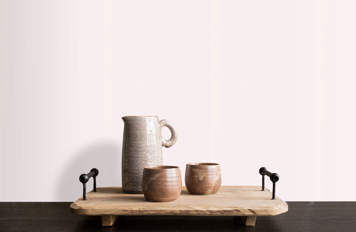 Обои DM221-2 фото в интерьере коридора Обои DM221-2 фото в интерьере коридора