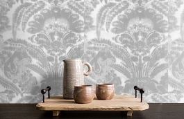 Обои Kew Neutral фото в интерьере коридора превью