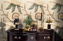 Обои Adams-Eden-1275491599697 фото в интерьере гостиной превью