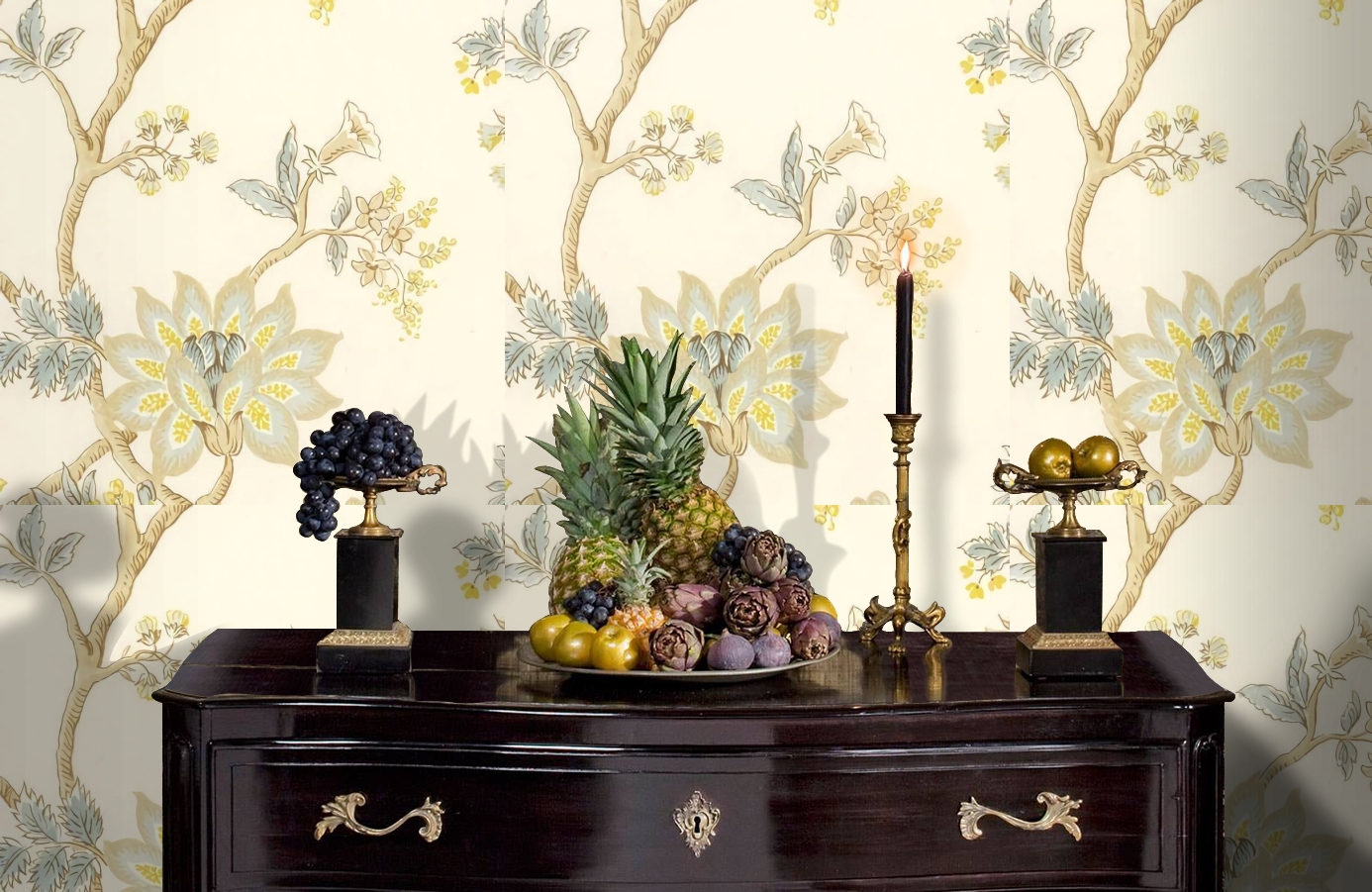 Обои Indienne-Quince-Wpcw43656 фото в интерьере гостиной