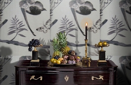 Обои F75.0002.C05 IZA C-05 фото в интерьере гостиной превью