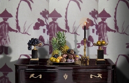 Обои F75.0002.C08 IZA C-08 фото в интерьере гостиной превью