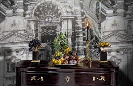 Обои F15.0021.A05 ARQUI A-05 фото в интерьере гостиной превью