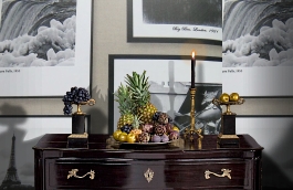 Обои F15.0025.A07 TRIANON A-07 фото в интерьере гостиной превью