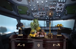 Обои 848502 фото в интерьере гостиной превью