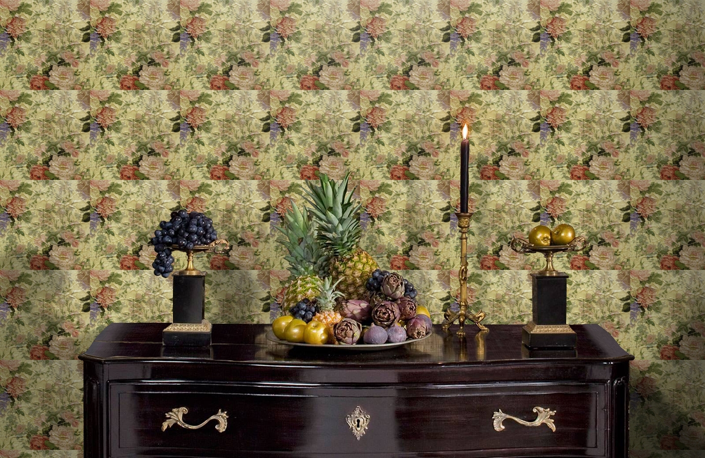 Обои ROSES_ANCIENNES_P__01 фото в интерьере гостиной