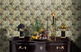 Обои ROSES_ANCIENNES_P__02 фото в интерьере гостиной превью