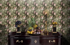 Обои ROSES_ANCIENNES_P__11 фото в интерьере гостиной превью