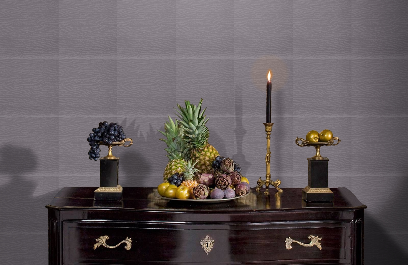 Обои Cordwain 39-Crystal фото в интерьере гостиной