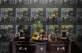 Обои Rockefeller C Stone фото в интерьере гостиной превью