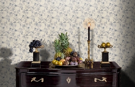 Обои Aviary Toile Indigo фото в интерьере гостиной превью