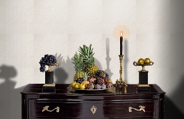Обои Belle De Nuit Pearl фото в интерьере гостиной превью