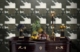 Обои VP-629-02 фото в интерьере гостиной превью