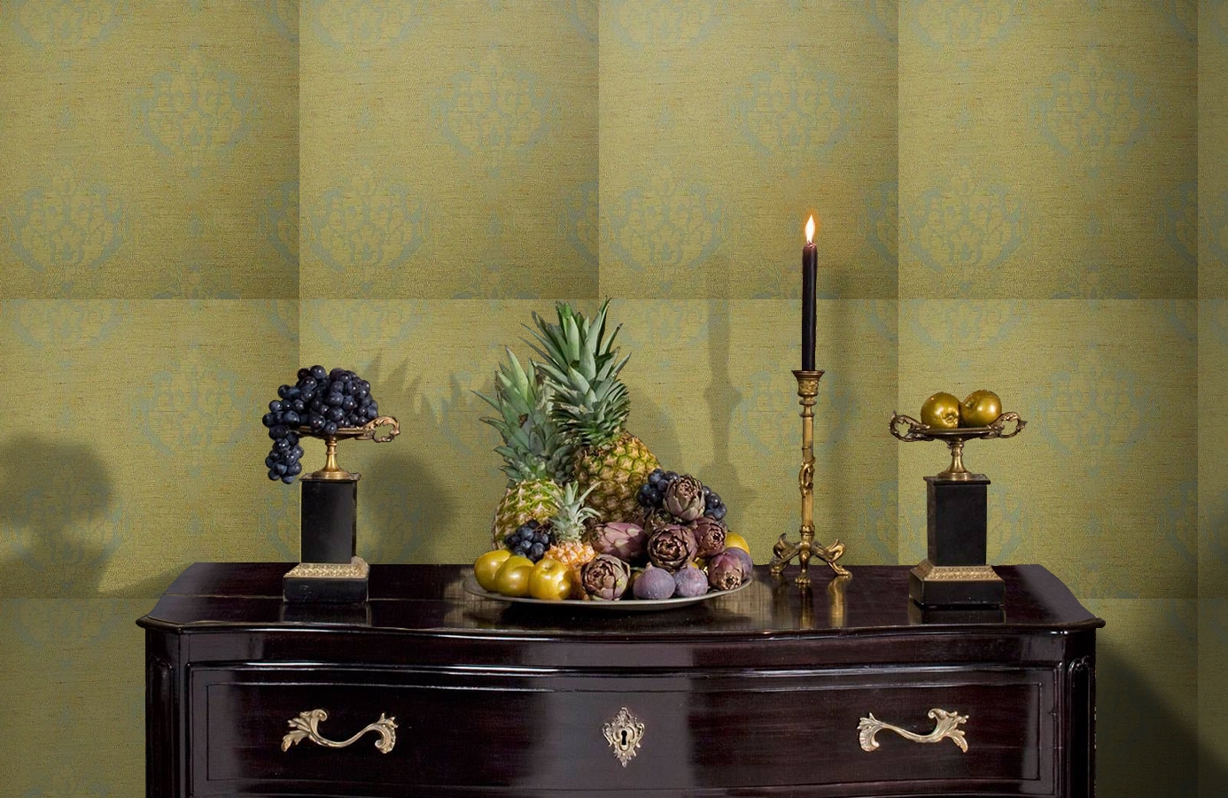 Обои 208008 фото в интерьере гостиной