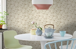 Обои Aviary Toile Bisque Fabri фото в интерьере кухни превью