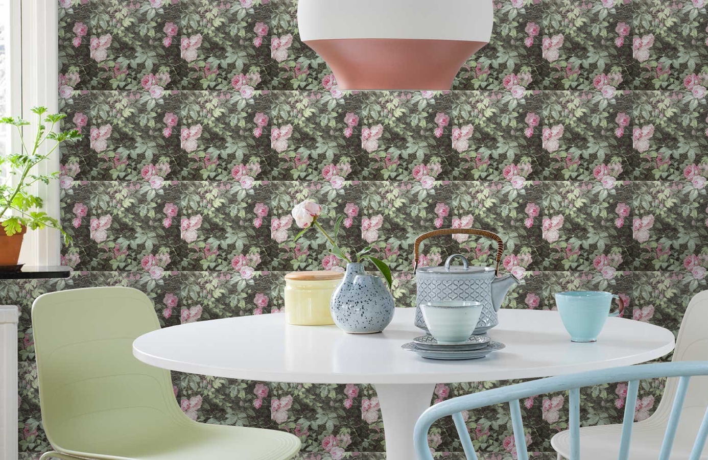 Обои ROSES_ANCIENNES_P__12 фото в интерьере кухни