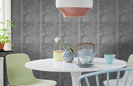Обои Tapestry Charcoal фото в интерьере кухни превью