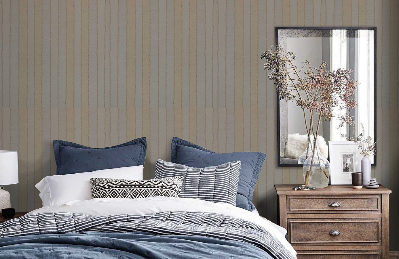 Обои 245009 фото в интерьере спальни