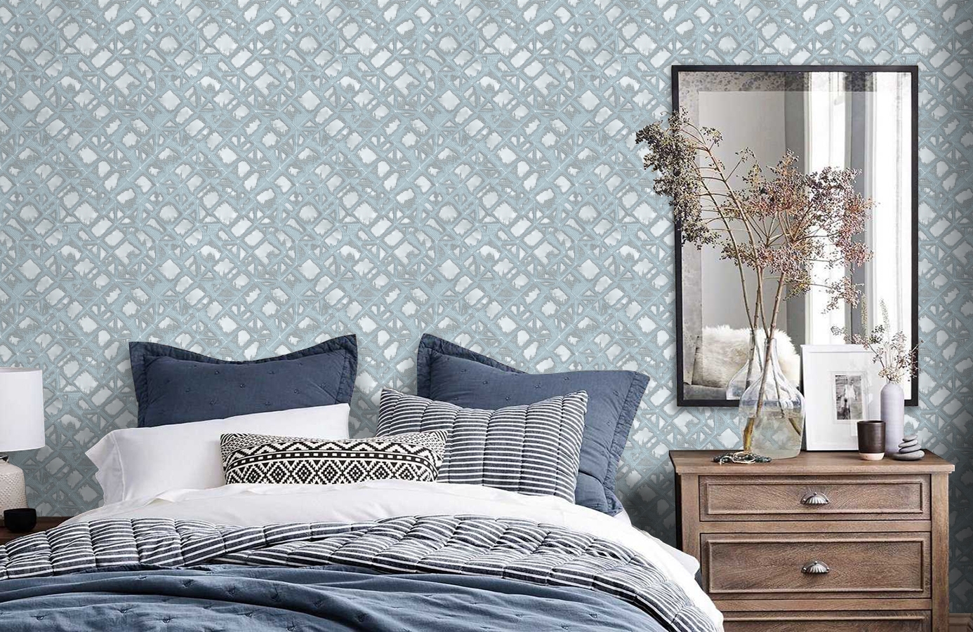 Обои RDT2202-8 фото в интерьере спальни