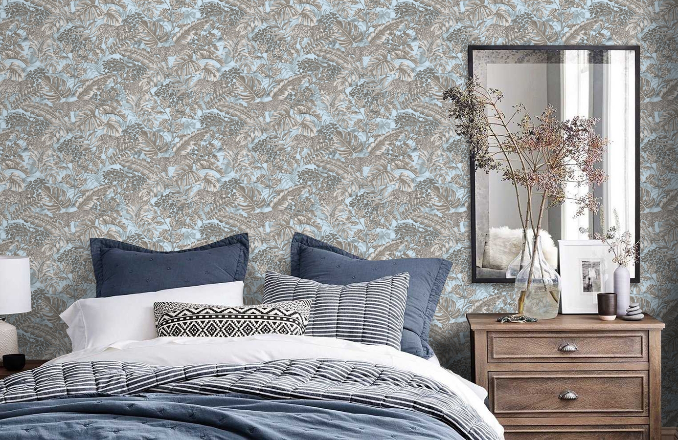 Обои RDT2206-5 фото в интерьере спальни