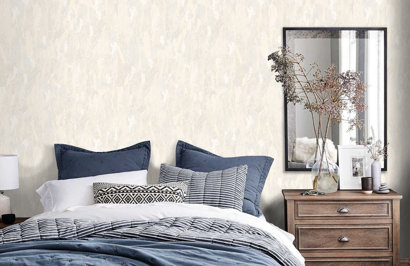 Обои 102202 фото в интерьере спальни