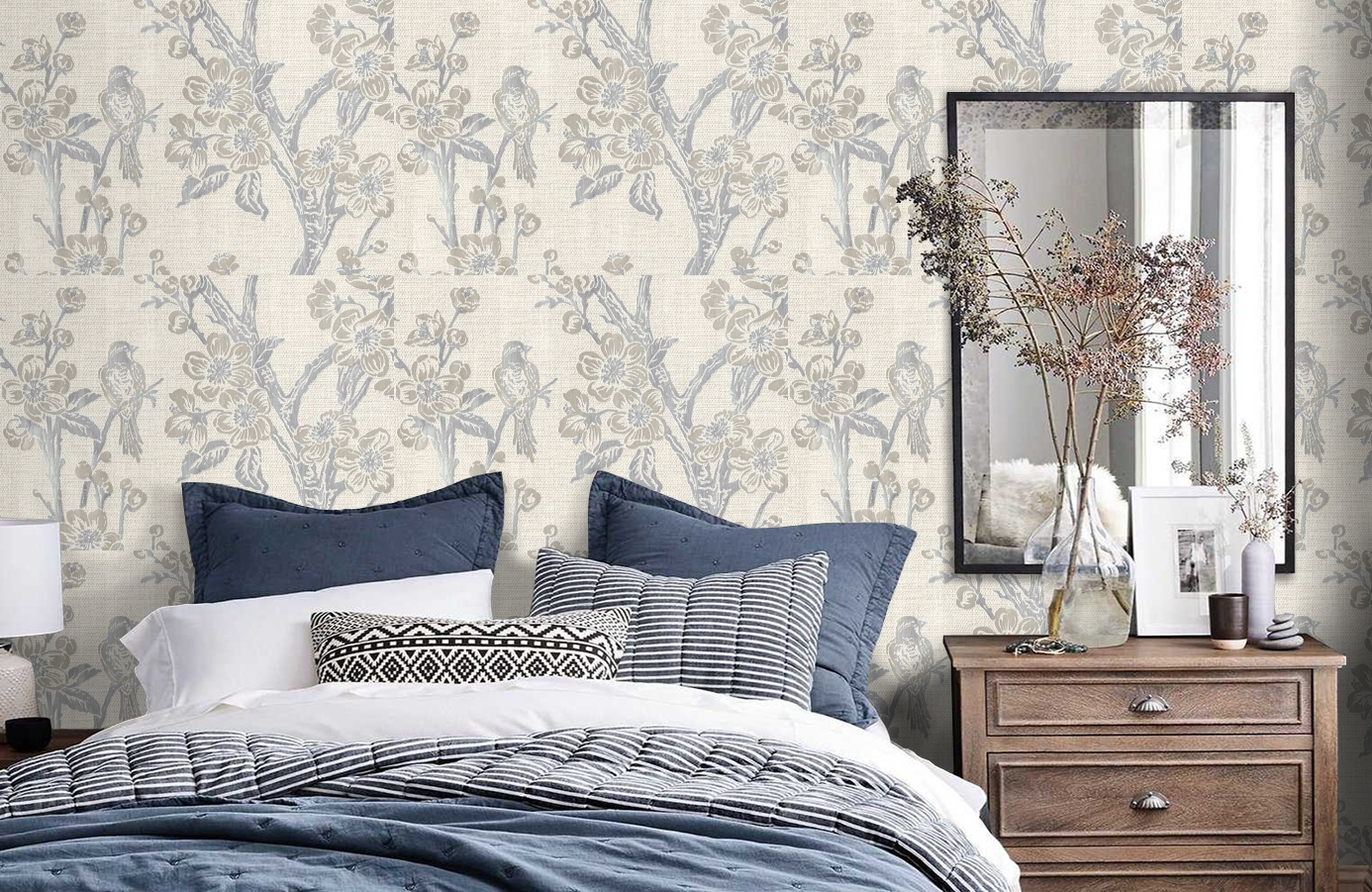 Обои 7049-00 фото в интерьере спальни