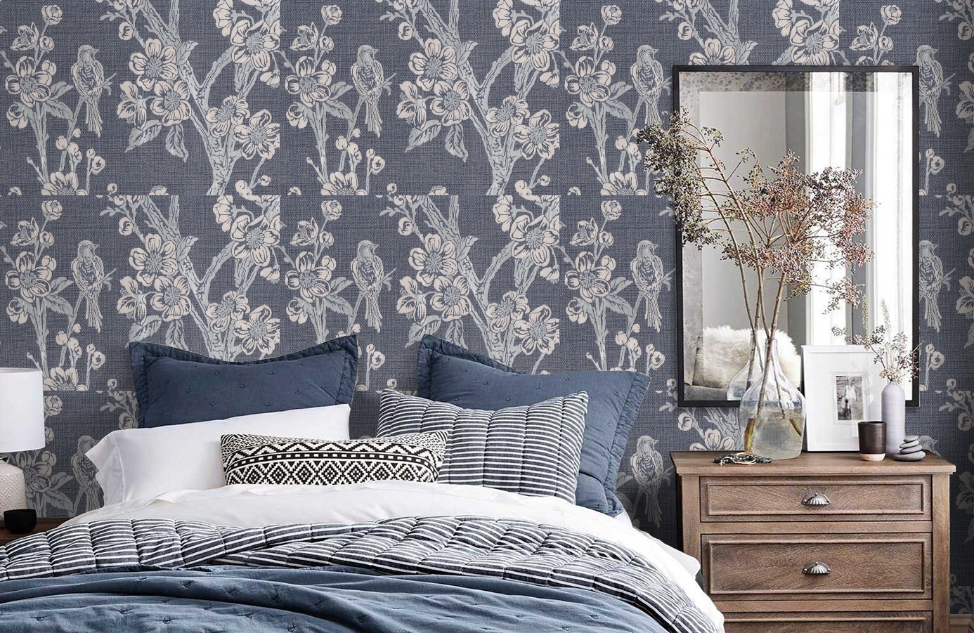 Обои 7049-20 фото в интерьере спальни