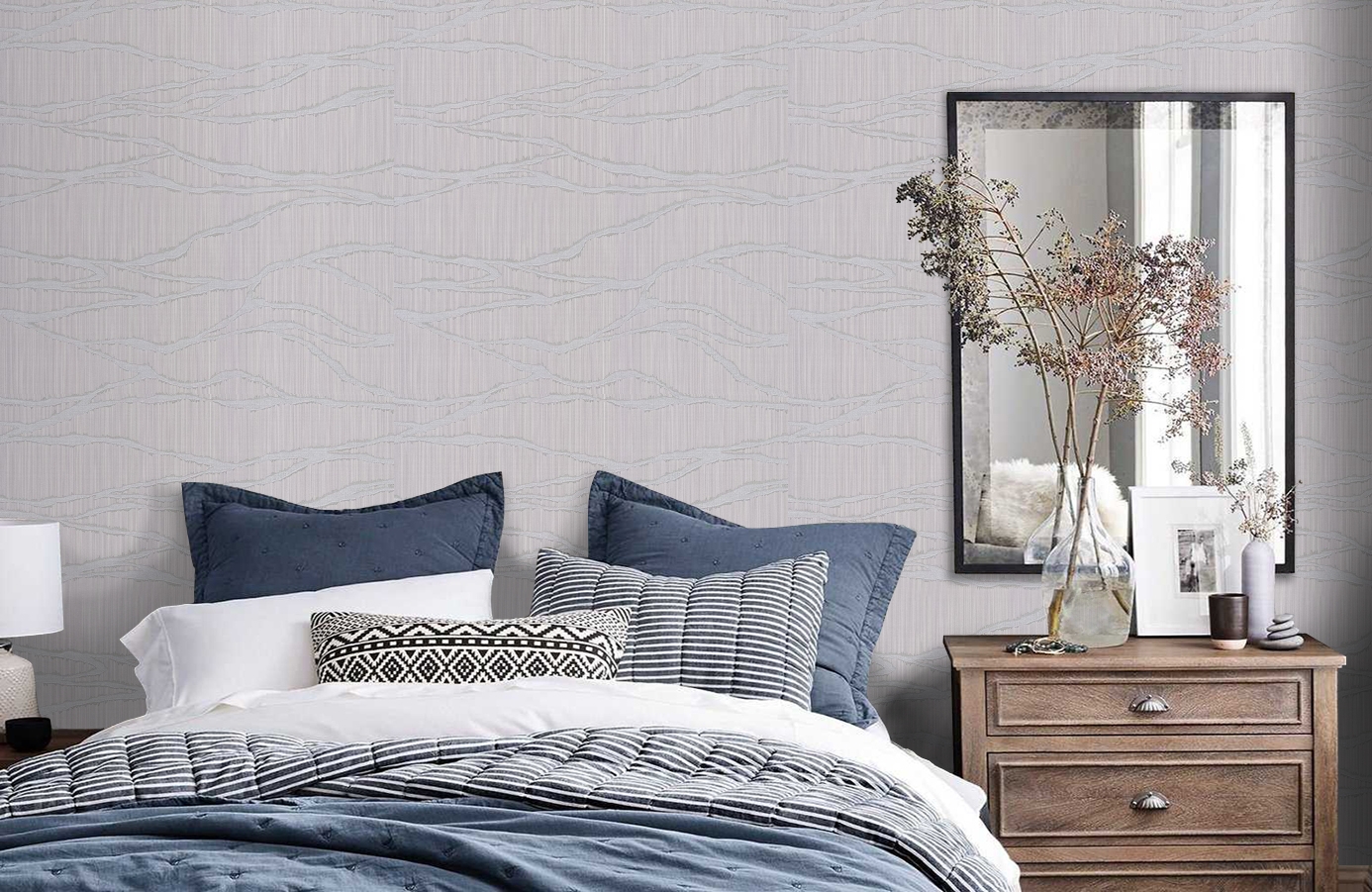 Обои 10271-04 фото в интерьере спальни