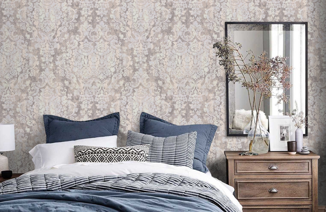 Обои 10443-02 фото в интерьере спальни