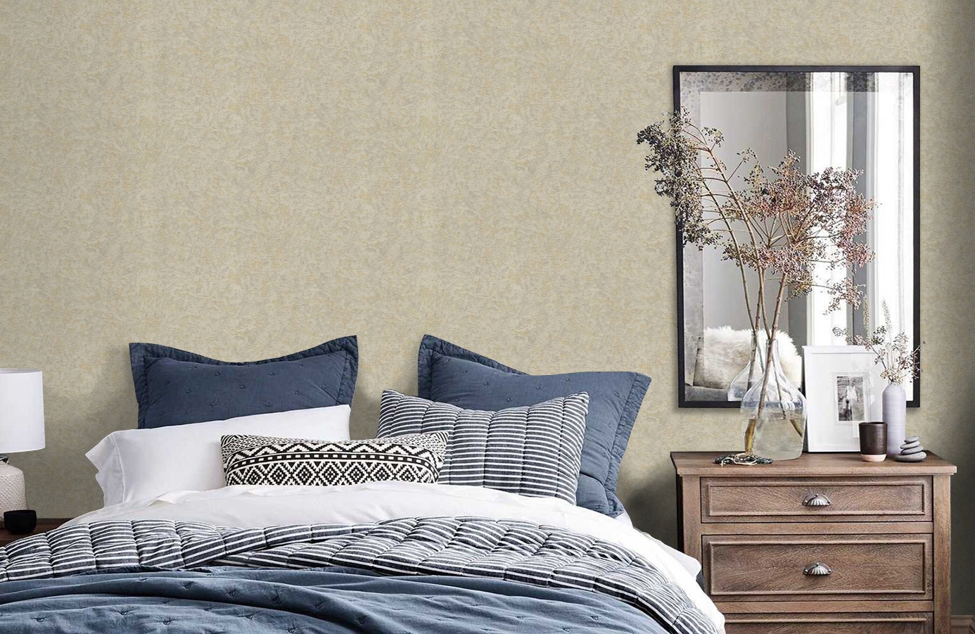Обои RC19061 фото в интерьере спальни