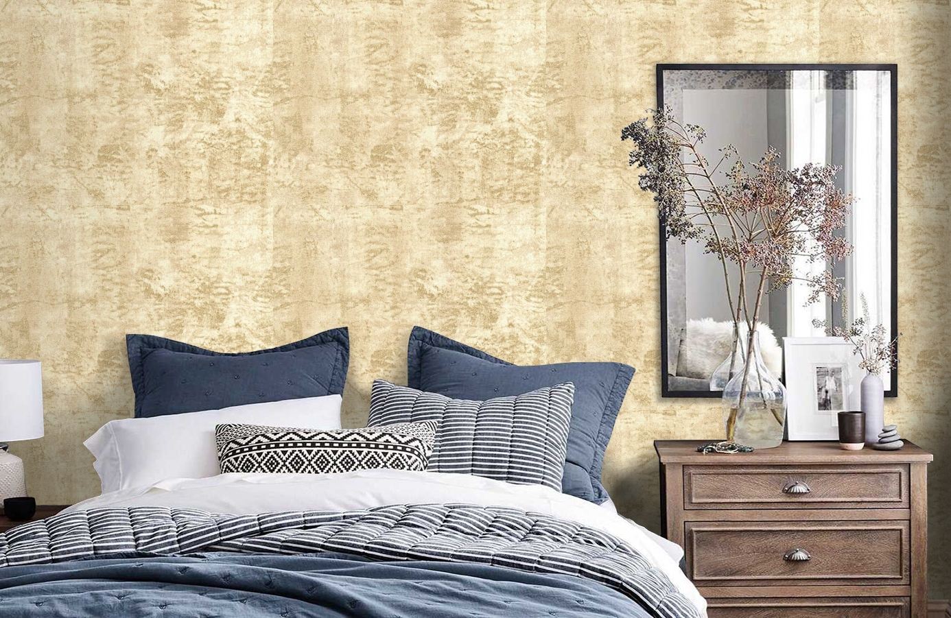 Обои R1352 фото в интерьере спальни
