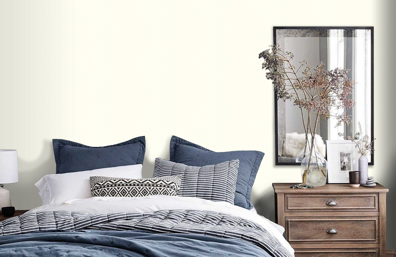 Обои 36899-1 фото в интерьере спальни