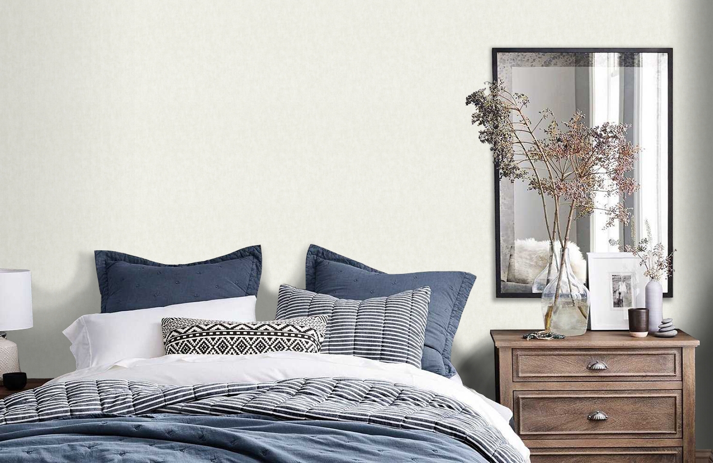 Обои 37535-1 фото в интерьере спальни