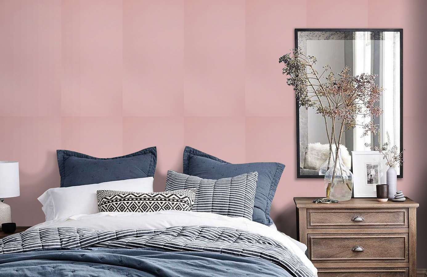 Обои 218275 фото в интерьере спальни