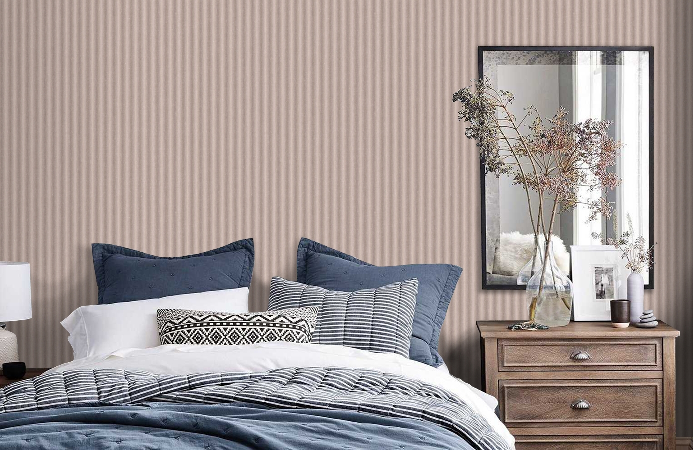 Обои 6852 фото в интерьере спальни