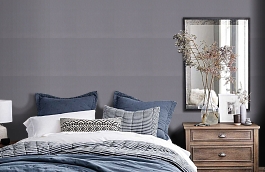 Обои Brushed 36-Quartz фото в интерьере спальни превью