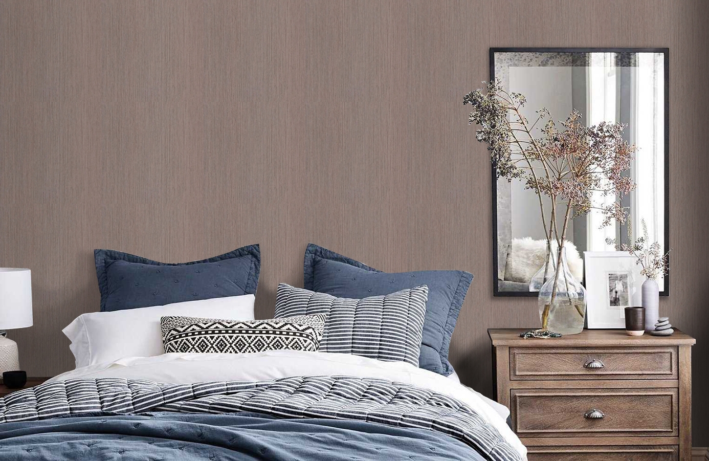 Обои BT1003 фото в интерьере спальни