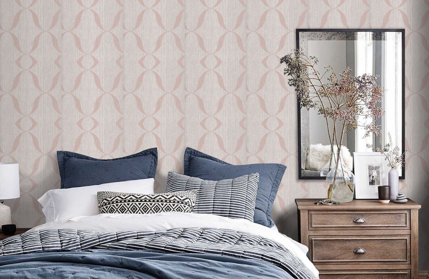 Обои BT3107 фото в интерьере спальни