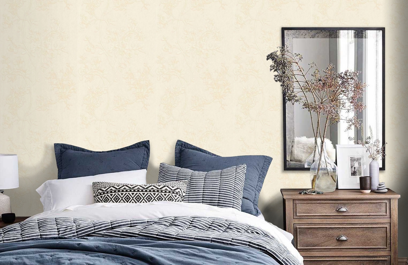 Обои 12006 фото в интерьере спальни