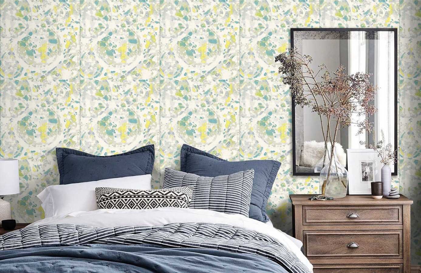 Обои 72420240 фото в интерьере спальни