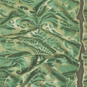флизелиновые полностью обои зеленые в комнату Zoffany Persia PEW04002 На фото флизелиновые полностью обои зеленые в комнату Zoffany Persia PEW04002