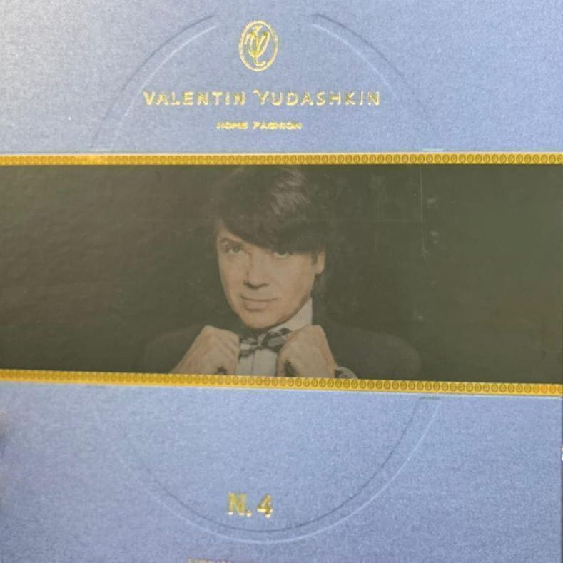 Valentin Yudashkin 4 Valentin Yudashkin Valentin Yudashkin 4
