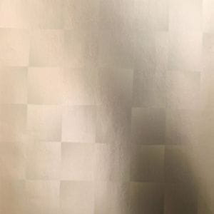 немецкие элитные флизелиновые полностью обои в комнату клетку Architects Paper Chroma 1334-10 На фото немецкие элитные флизелиновые полностью обои в комнату клетку Architects Paper Chroma 1334-10