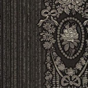 премиум текстильные обои черные в комнату с полосой Arlin Iridio Jacquards 61P На фото премиум текстильные обои черные в комнату с полосой Arlin Iridio Jacquards 61P