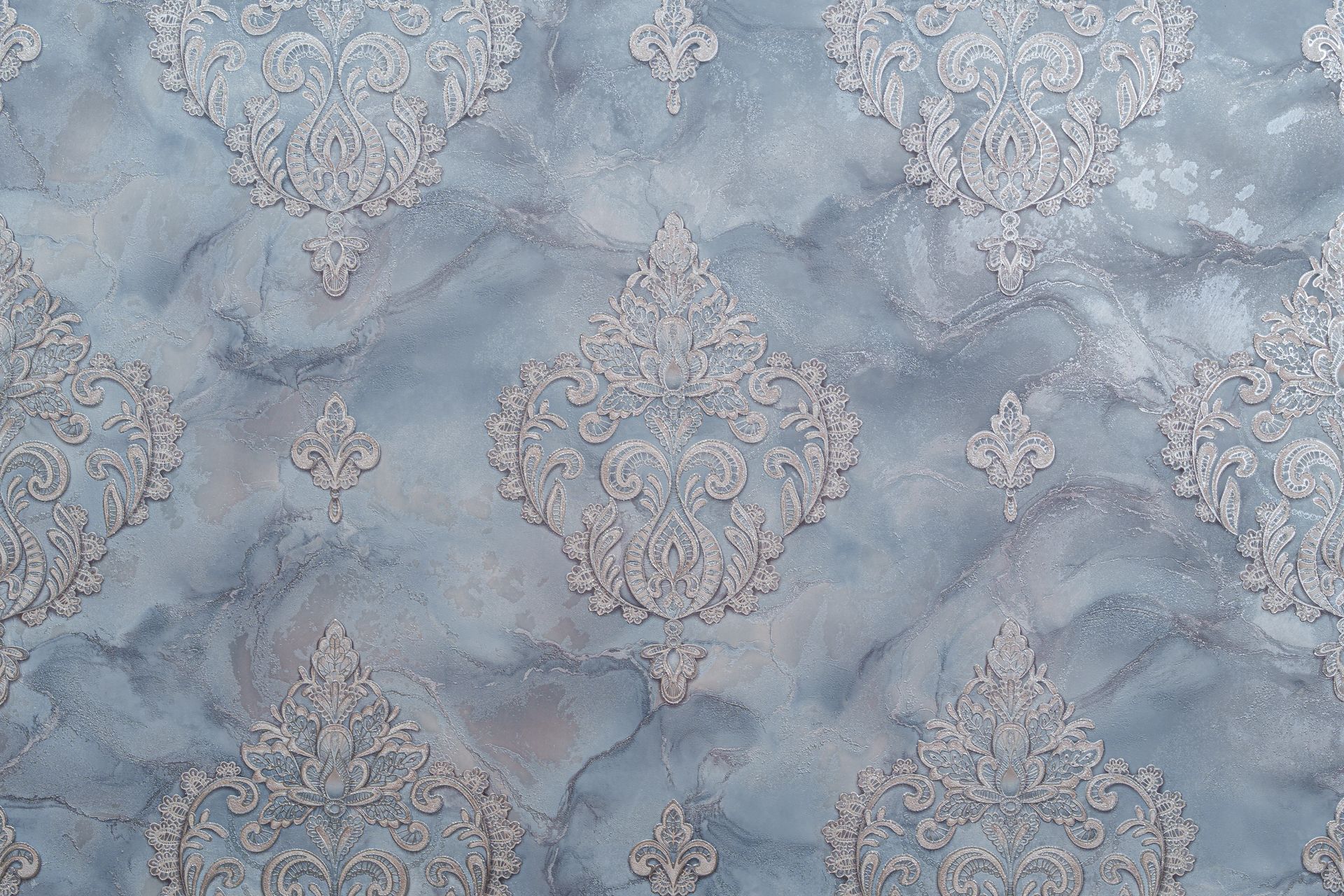 Товар добавлен в корзину