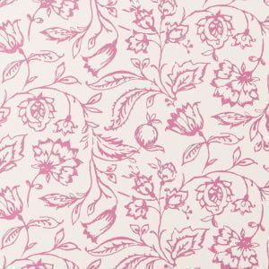 бумажные обои розовые в комнату Clarke&Clarke с цветами  английской стиле Clarisse W0031-07 На фото бумажные обои розовые в комнату Clarke&Clarke с цветами  английской стиле Clarisse W0031-07
