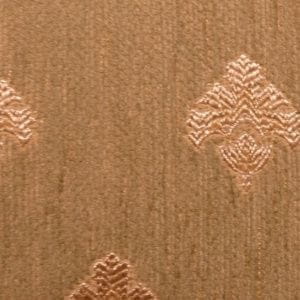 итальянские текстильные обои зеленые в комнату Sangiorgio с дамаском Ginevra M386-218 На фото итальянские текстильные обои зеленые в комнату Sangiorgio с дамаском Ginevra M386-218
