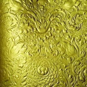 обои в коридор с дамаском Zuber Cuir de Cordoue WP-ZBR-04-15 На фото обои в коридор с дамаском Zuber Cuir de Cordoue WP-ZBR-04-15