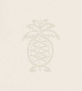 английские элитные бумажные обои бежевые в комнату Andrew Martin Attic Columbus Natural PN02 На фото английские элитные бумажные обои бежевые в комнату Andrew Martin Attic Columbus Natural PN02