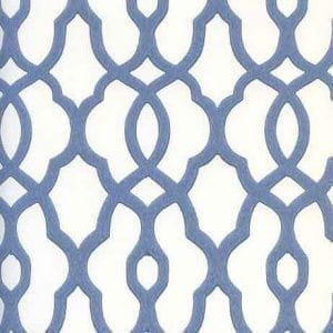английские бумажные обои белые с геометрией Prestigious Textiles Neo 1937-705 На фото английские бумажные обои белые с геометрией Prestigious Textiles Neo 1937-705